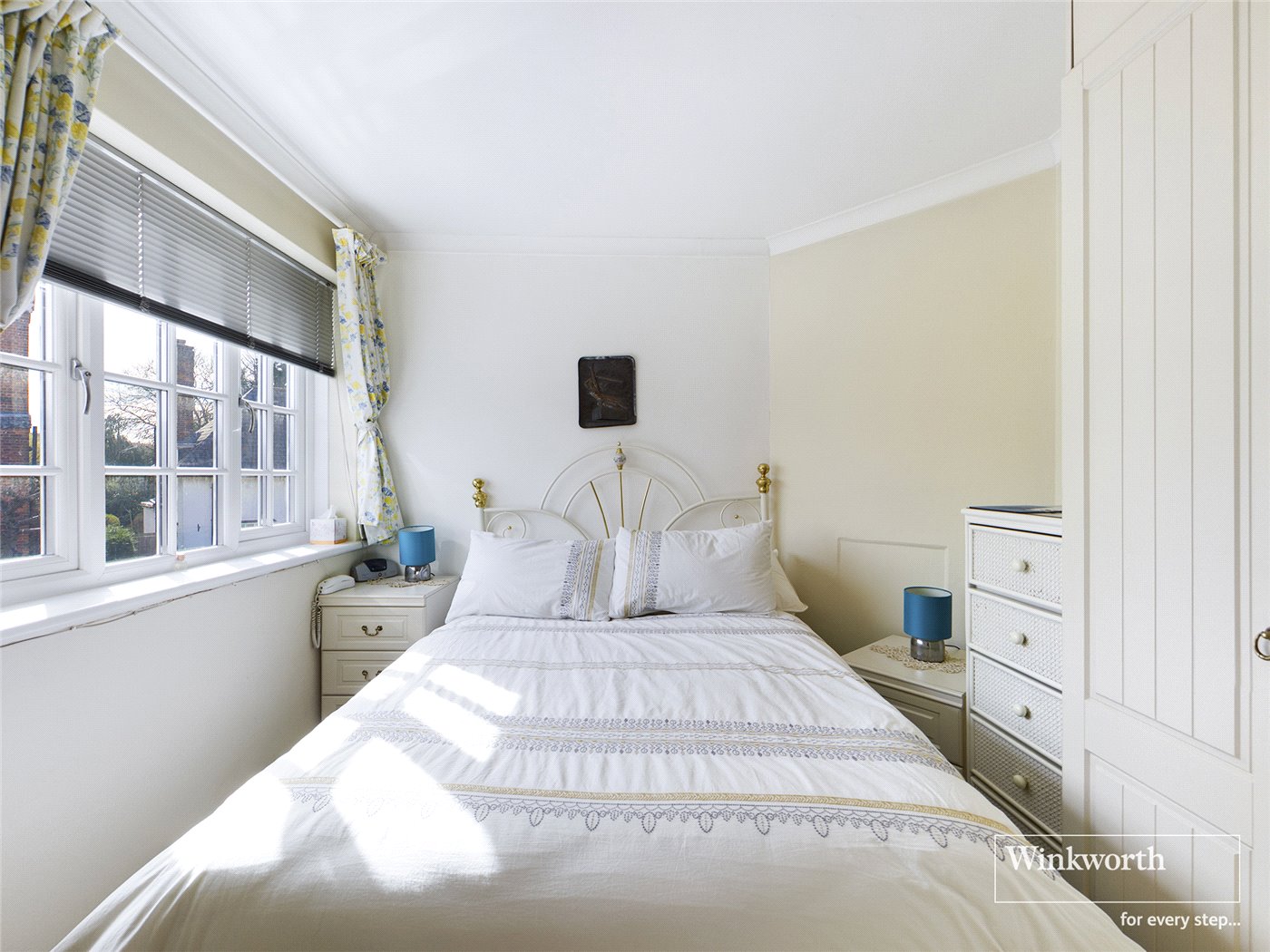 Photos of Goldsmith Lane, Roe Green Village, Kingsbury, London NW9 61072622 PrimeLocation