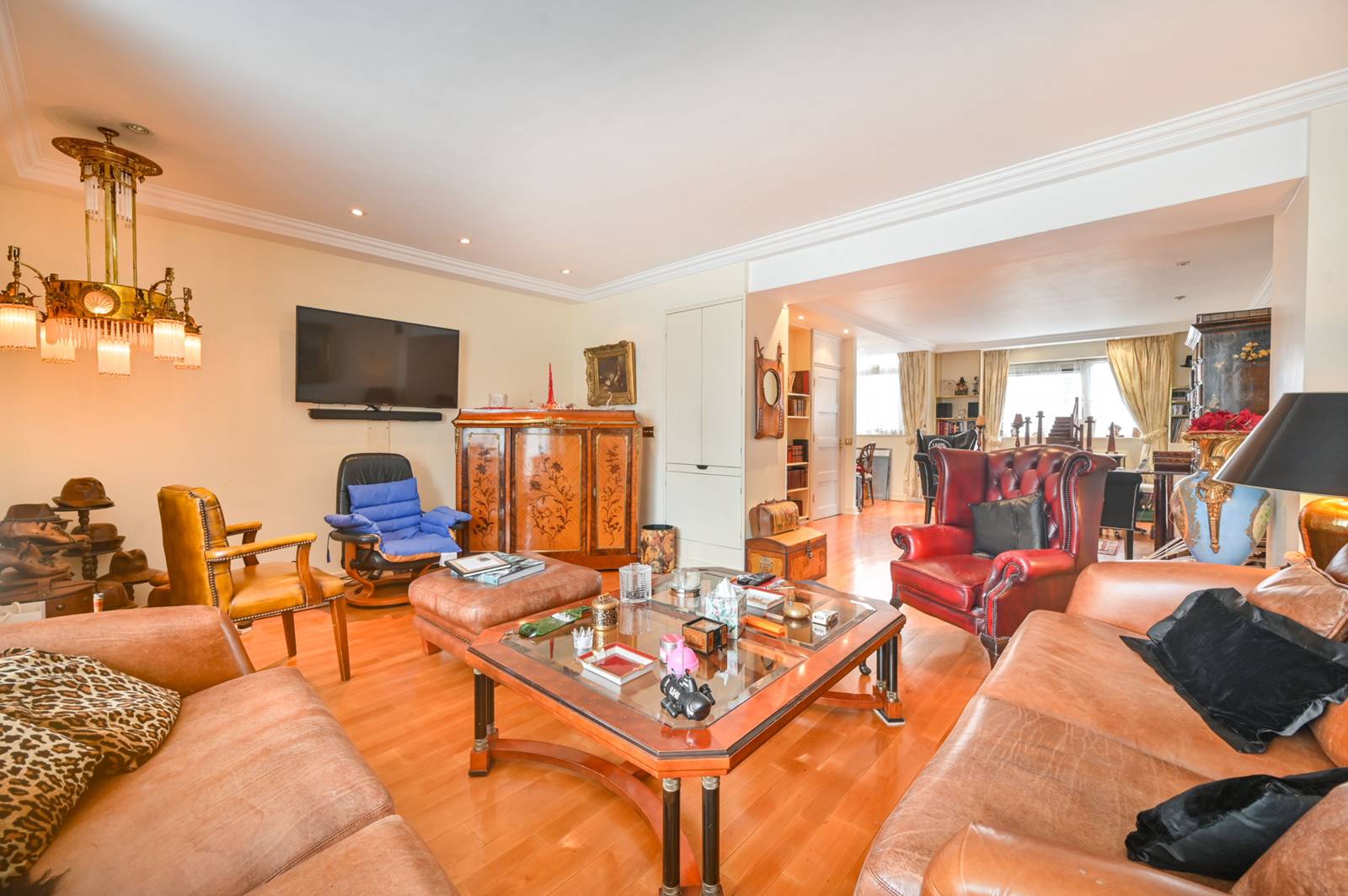 Beautiful new meribel chalet