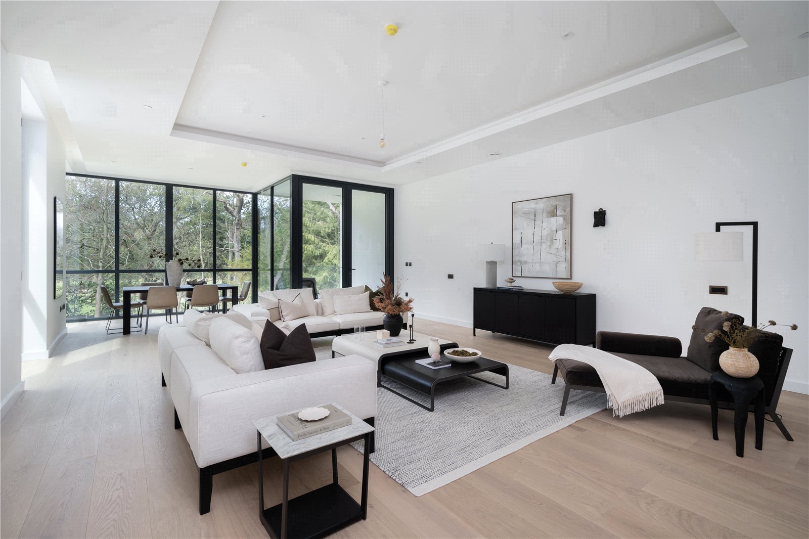 Best Coastal Towns to Buy Property in the UK