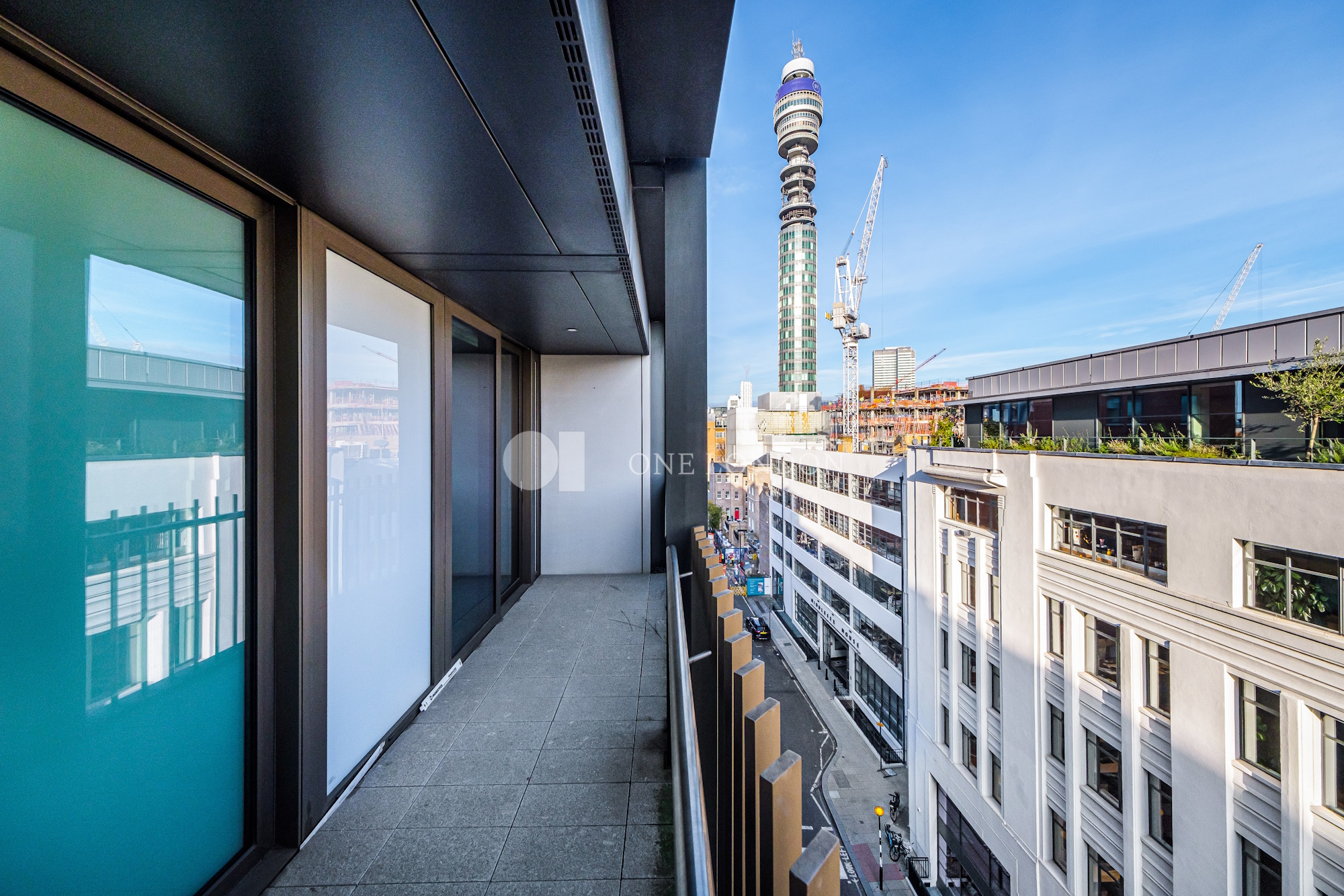 3 bedroom flat for sale 0