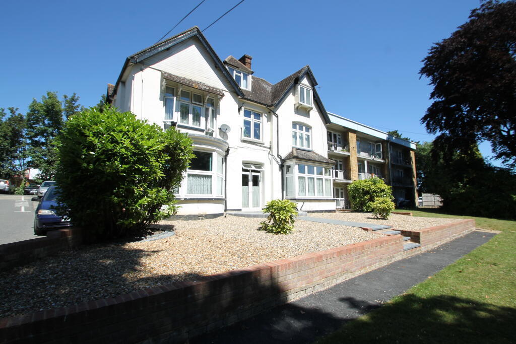 2, Orpington photo 4