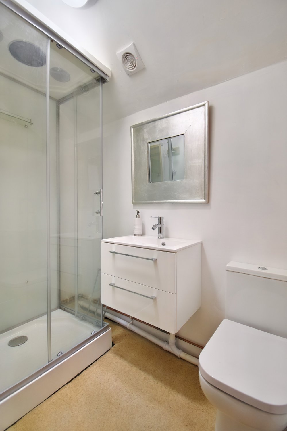 Photos of Lincoln Road, Welton Le Wold, Louth LN11 66641590