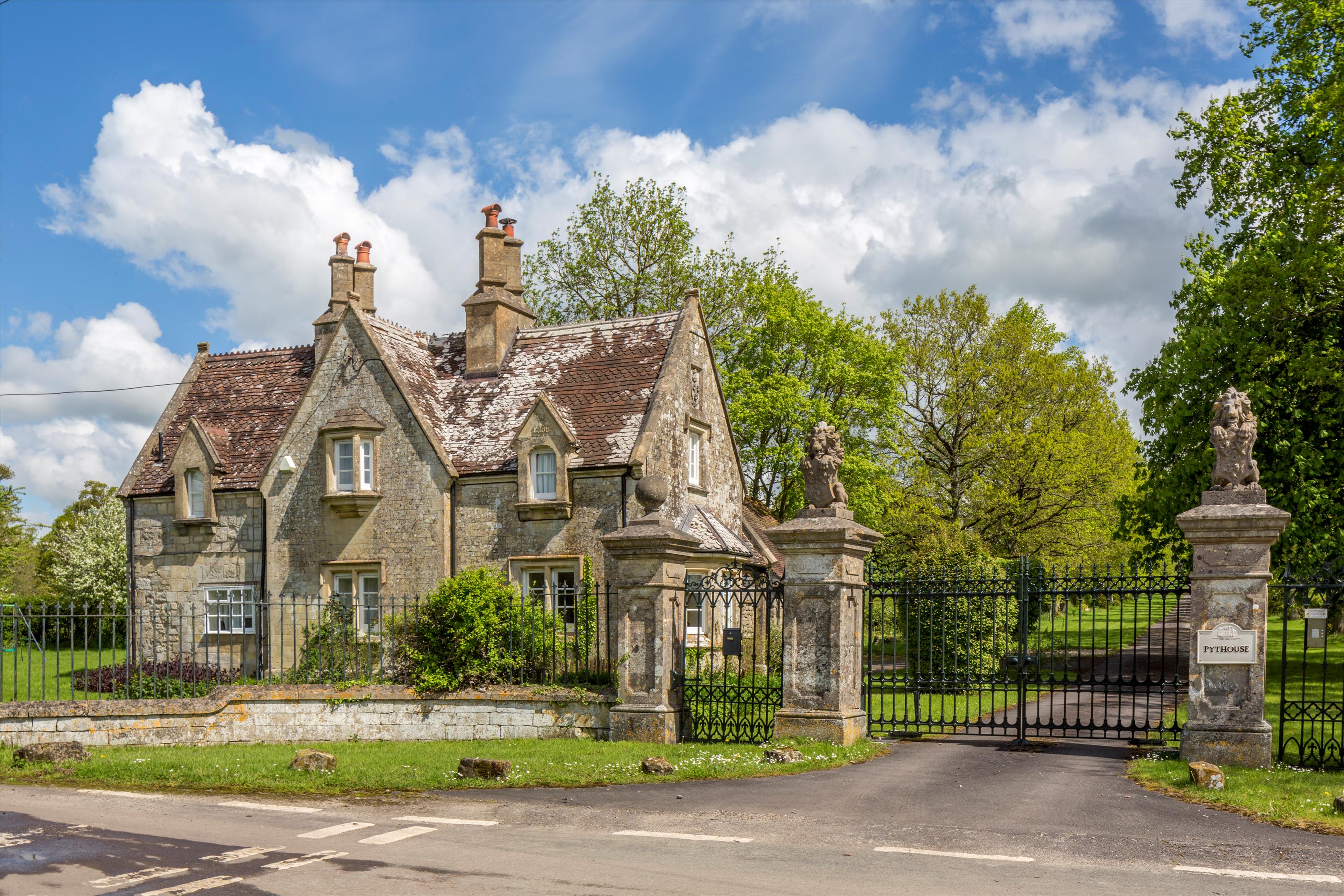 Photos of Tisbury, Salisbury, Wiltshire SP3 64839855 PrimeLocation