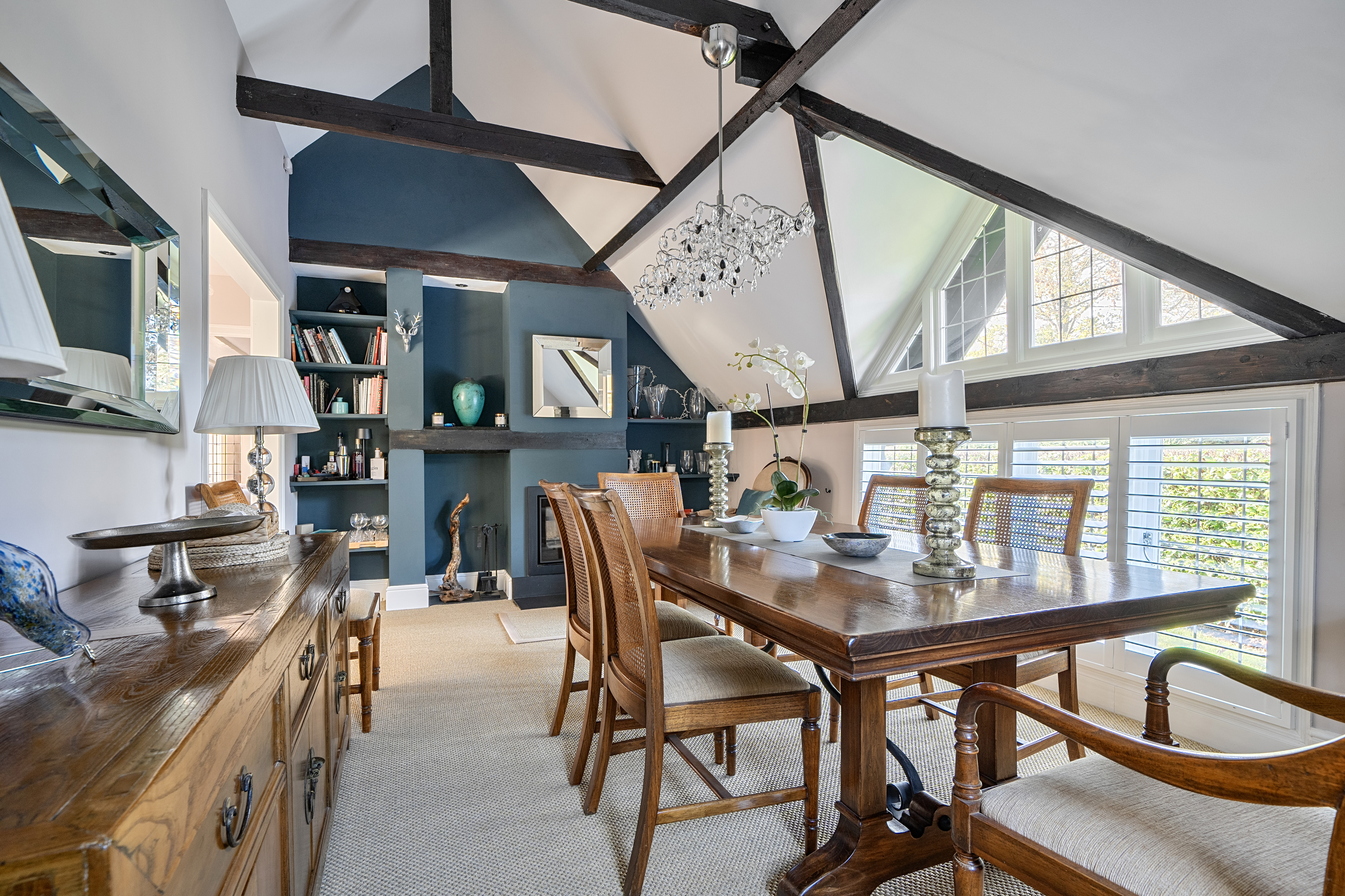 4 bedroom detached house for sale 0