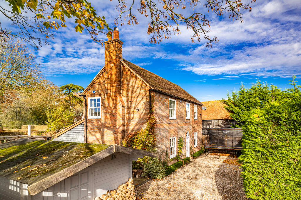 17 bedroom detached house for sale in Ashbourne