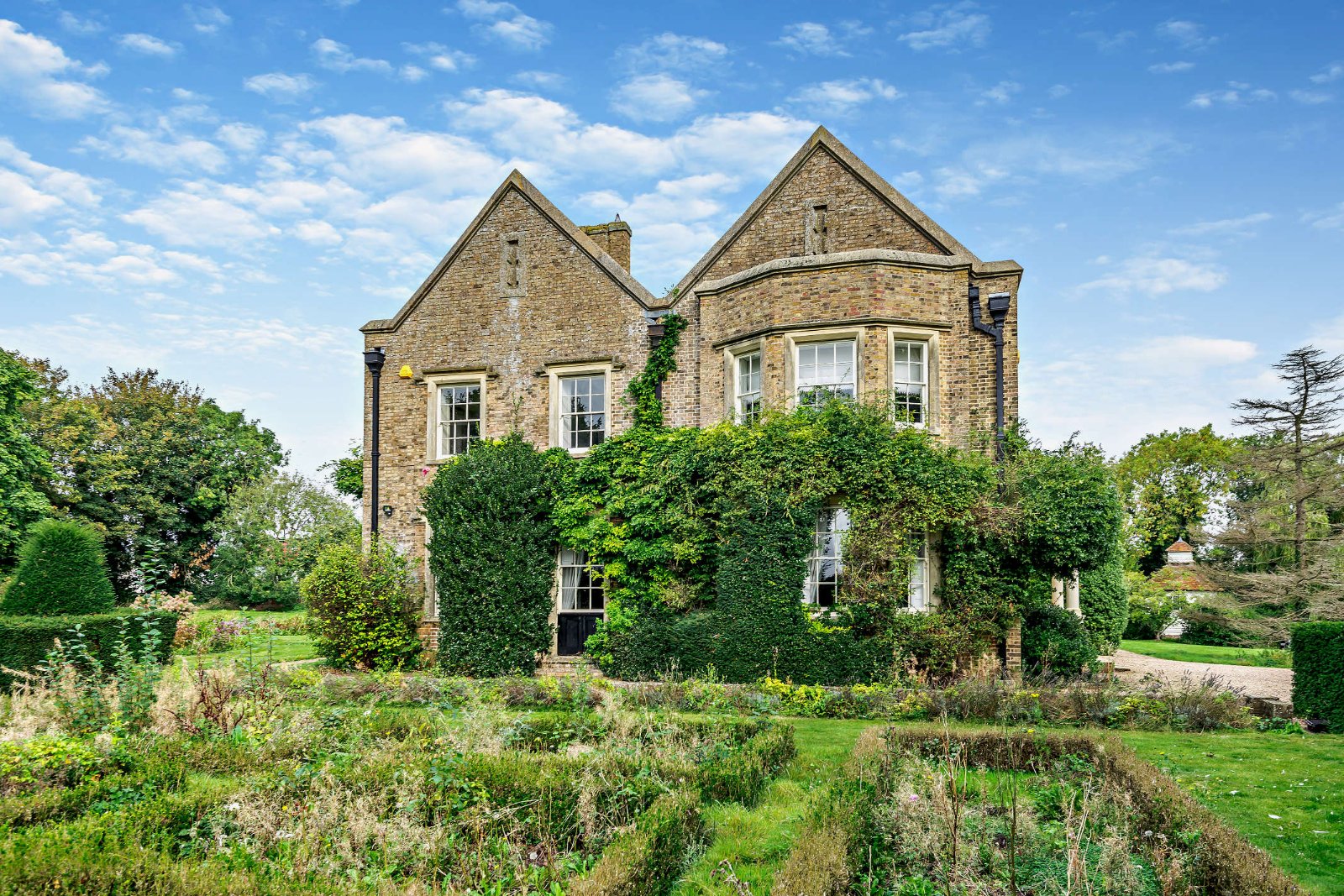 Photos of Thrimley Lane, Farnham, Stortford, Hertfordshire