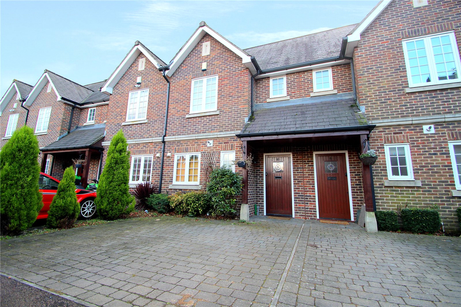 Free property report 10 Upper Lodge Way, Netherne On The Hill, CR5 1LY Chimnie