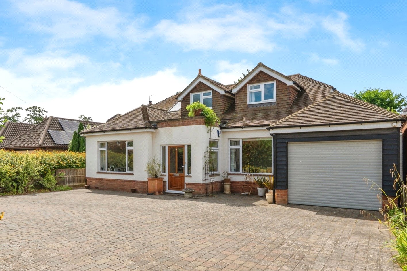 6 bedroom bungalow for sale 0