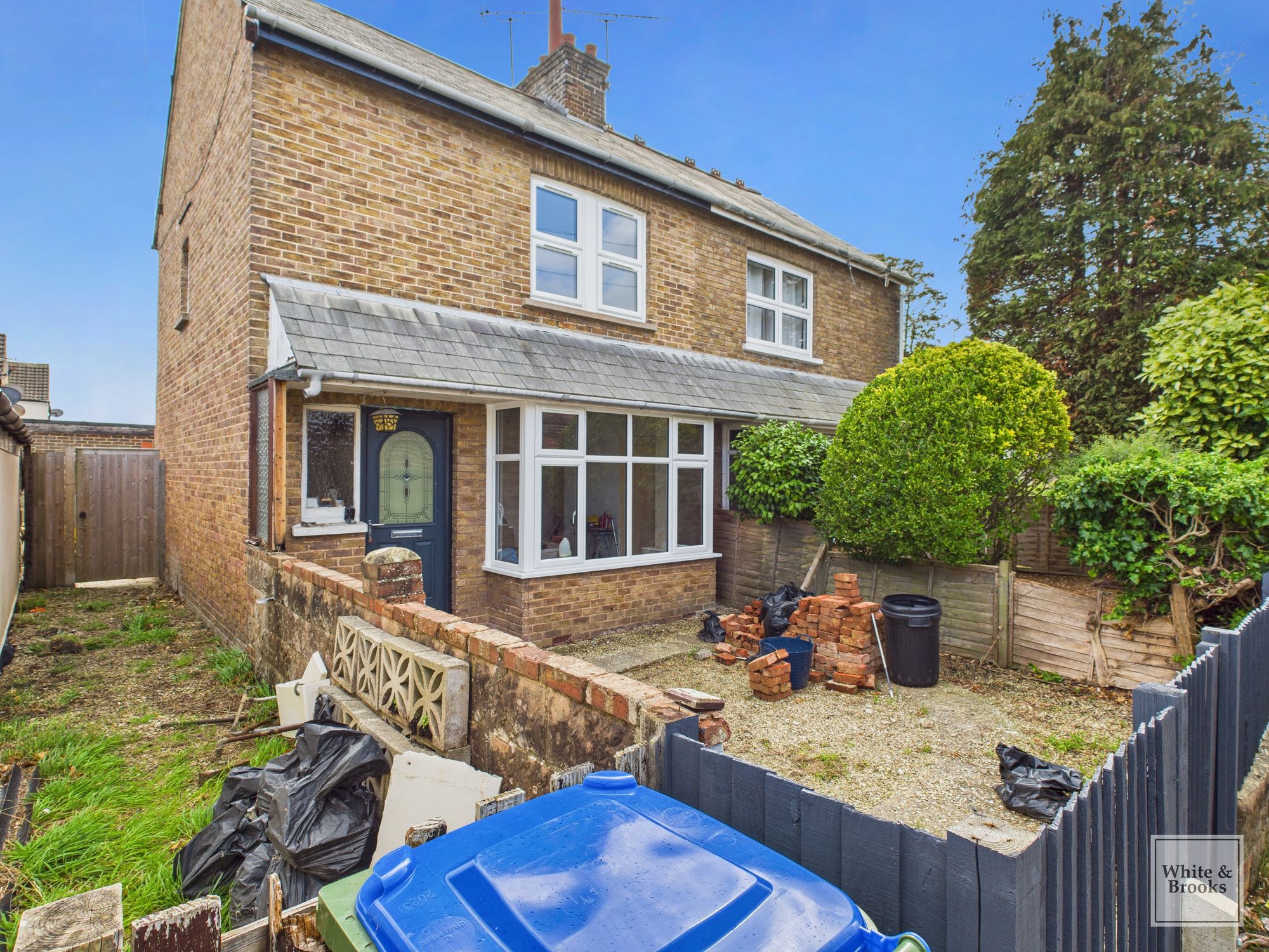 87 Essex Road, Bognor Regis photo 4