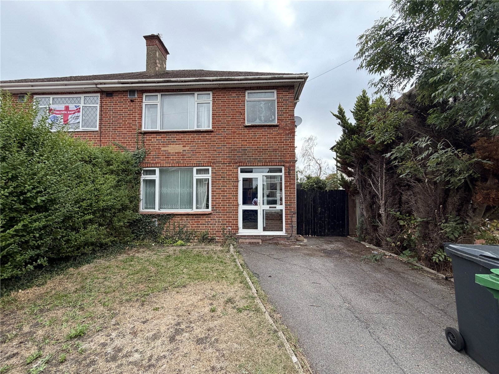 6, Cottesbrooke Close, Slough photo 4