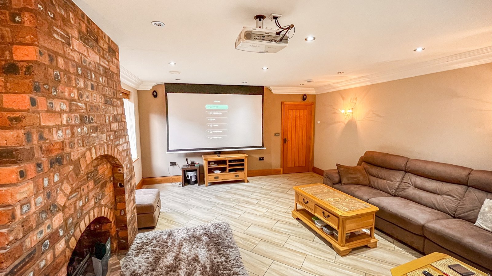 Photos of 6, 000 Sqft Luxury Home, Magyar Crescent, Nuneaton CV11 65256253 PrimeLocation