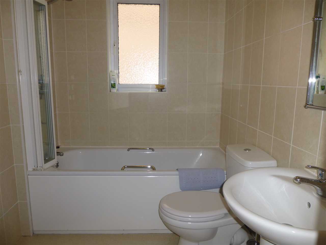 Free property report 6 Andrew Drive, Huntington, York, YO32 9YF Chimnie