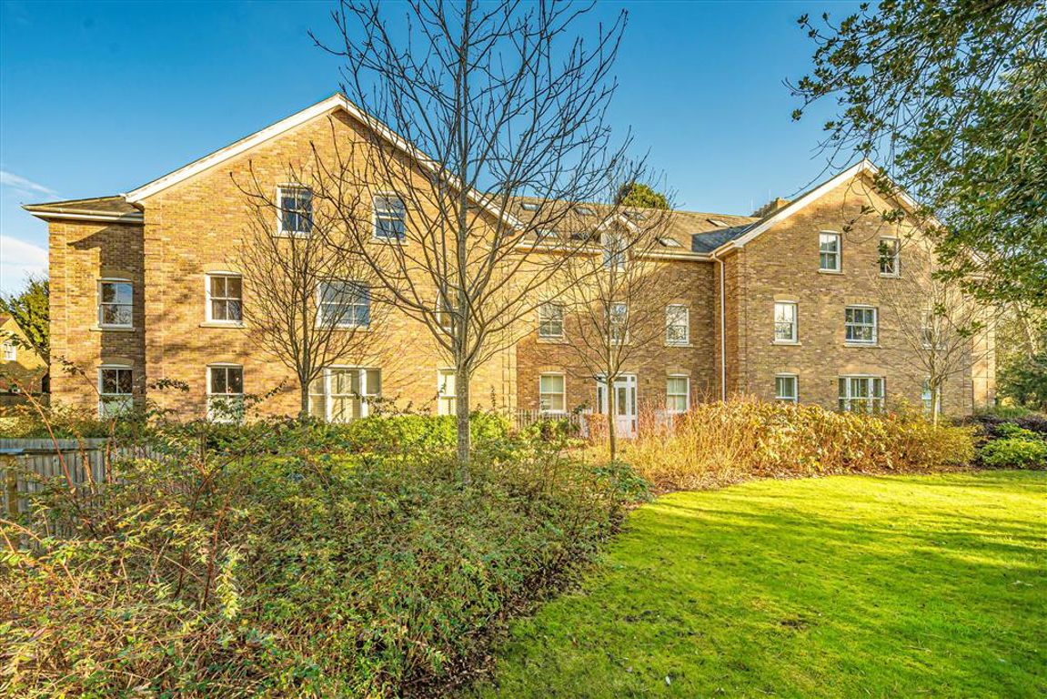 26 Mary Crellin House, 20, Langdon Park, Teddington photo 5