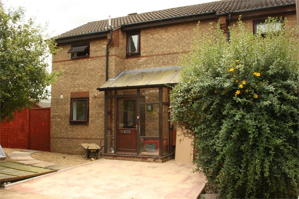 10, Grantham Court, MILTON KEYNES photo 2