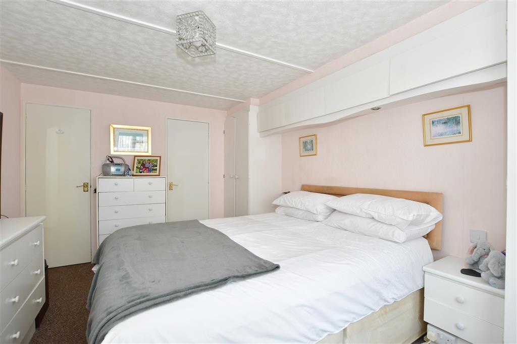 Photos of Broadway Park, Petersfield, Hampshire GU31 63442691