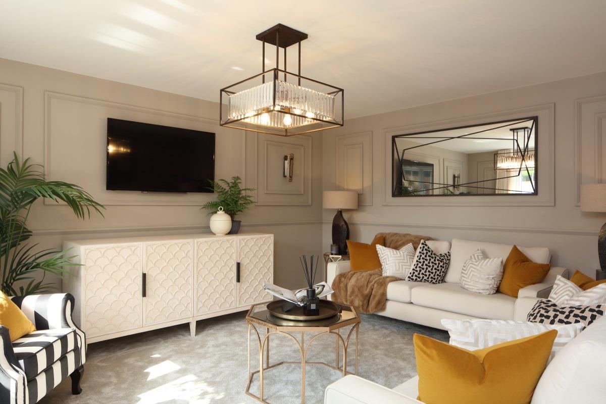 5 bedroom property for sale 0