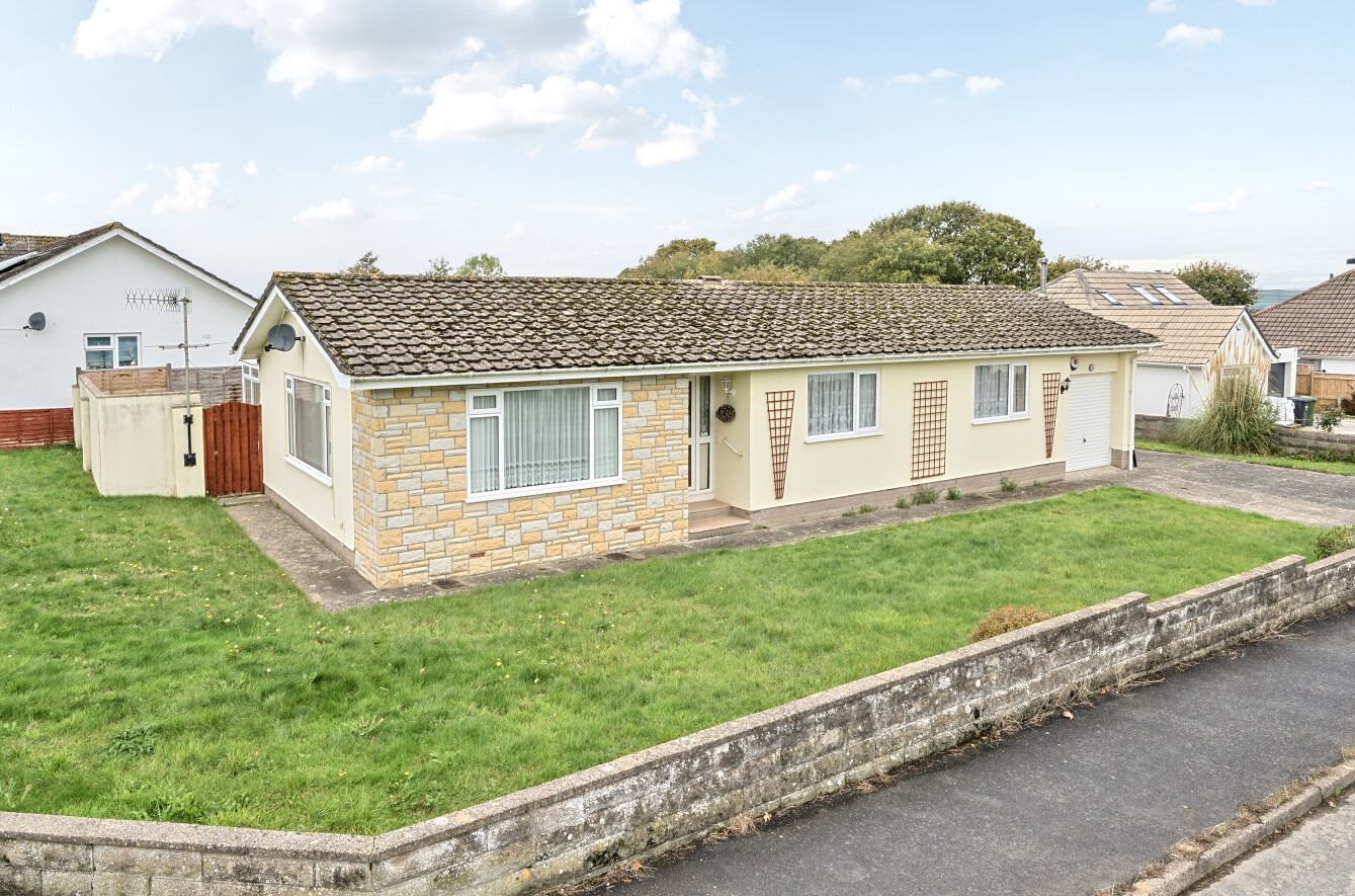 3-bed house on 18, Allenstyle Road, Barnstaple, £300,000