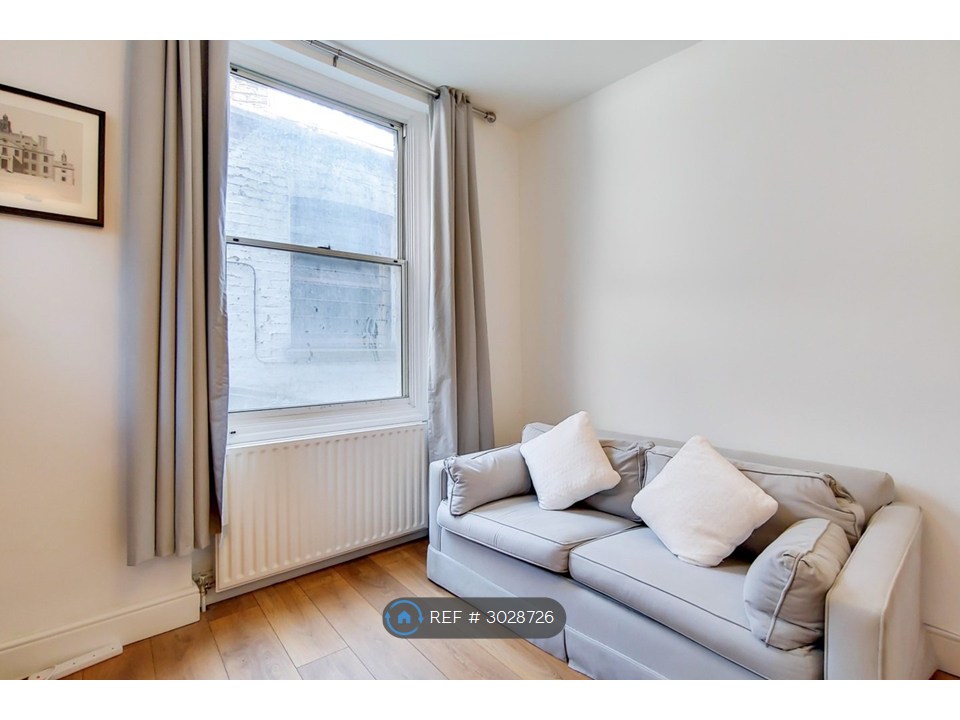 Flat, A Old Compton Street, London photo 4