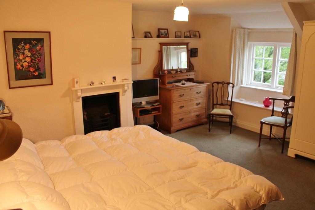 Free property report Paddyacre, Bowden Hill, Yealmpton, PL8 2JX Chimnie