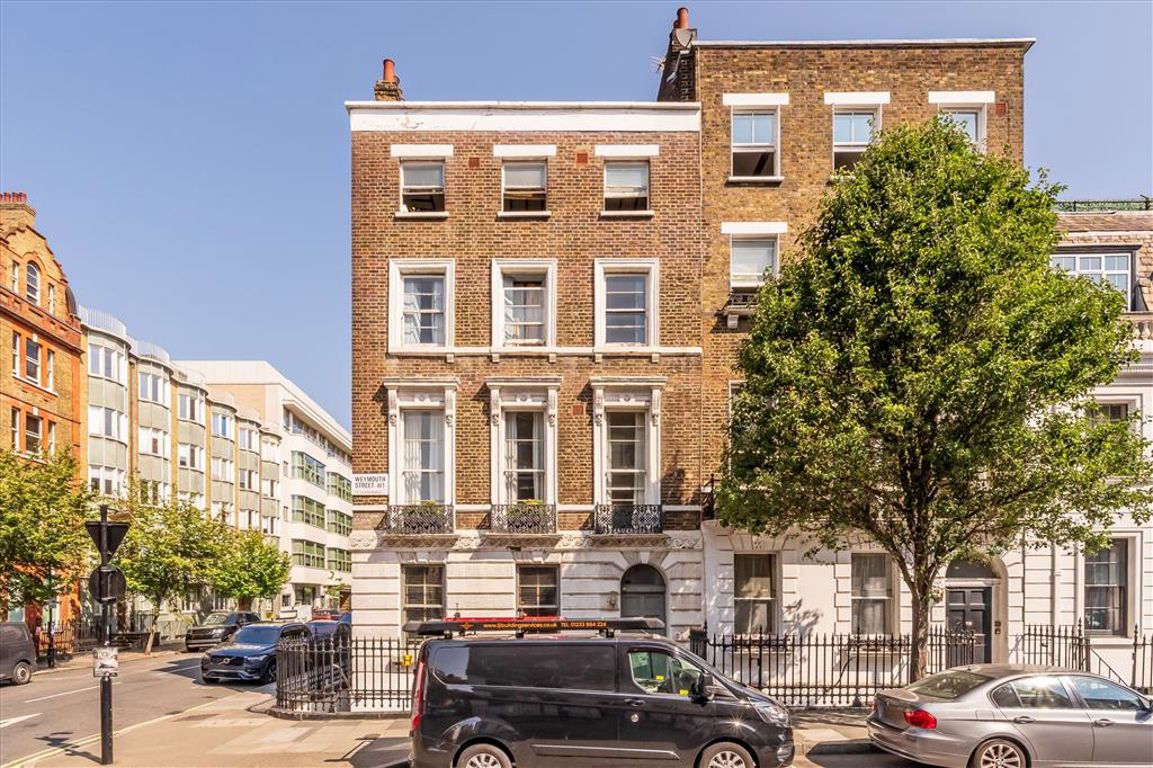 Third Floor Flat, 40, Weymouth Street, London photo 3