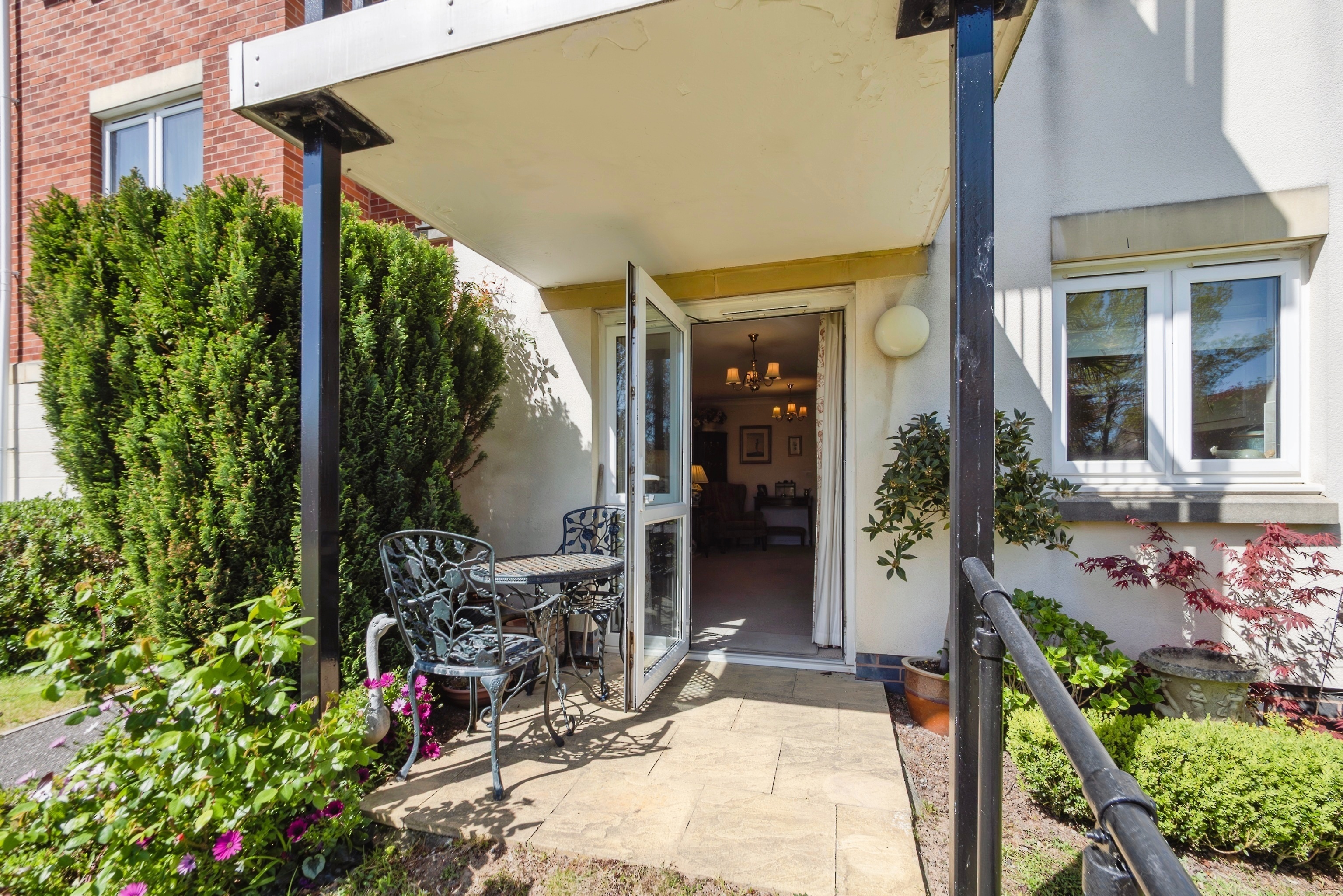 5, Bronte Court, Exmouth photo 4
