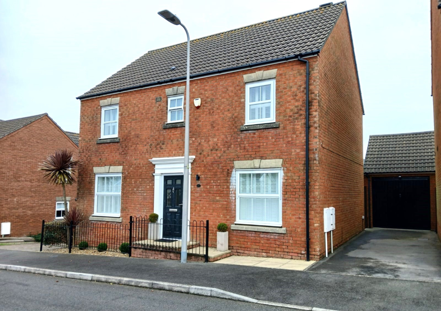 4-bed house on William Gammon Drive, Mumbles, Swansea SA3 4Hr, £545,000