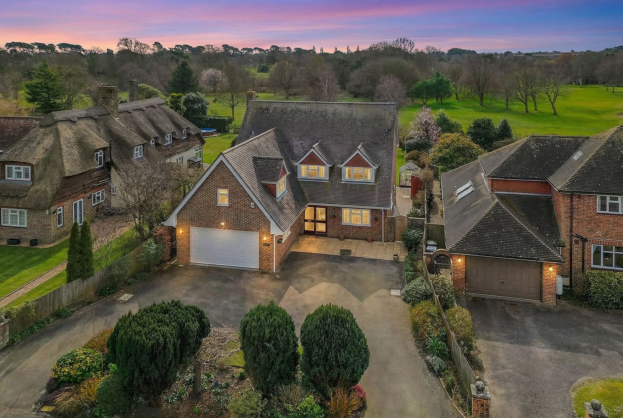 4 bedroom detached house for sale 0