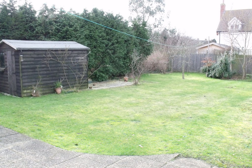 Free property report 38 Leiston Road, Aldeburgh, IP15 5PR Chimnie