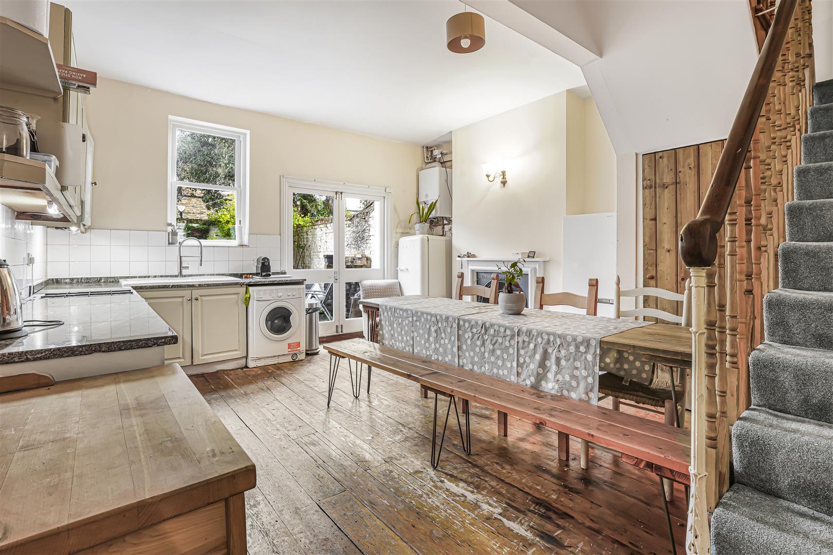 4 bedroom property for sale 0