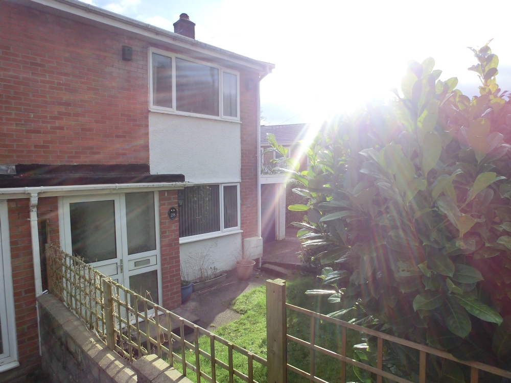 Free property report 28 Hillrise Park, Clydach, Swansea, SA6 5DX Chimnie