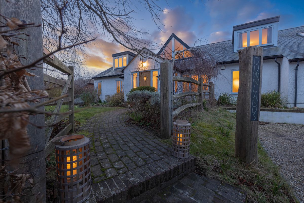 5 bedroom terraced house for sale