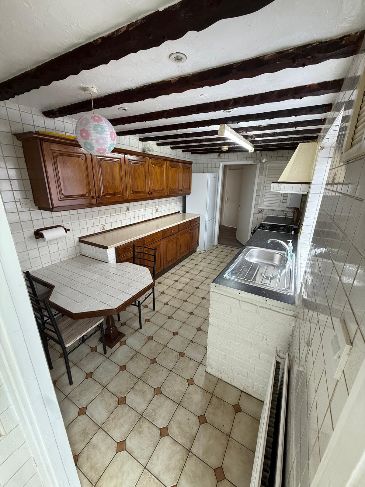 14, Stoke Poges Lane, Slough photo 4