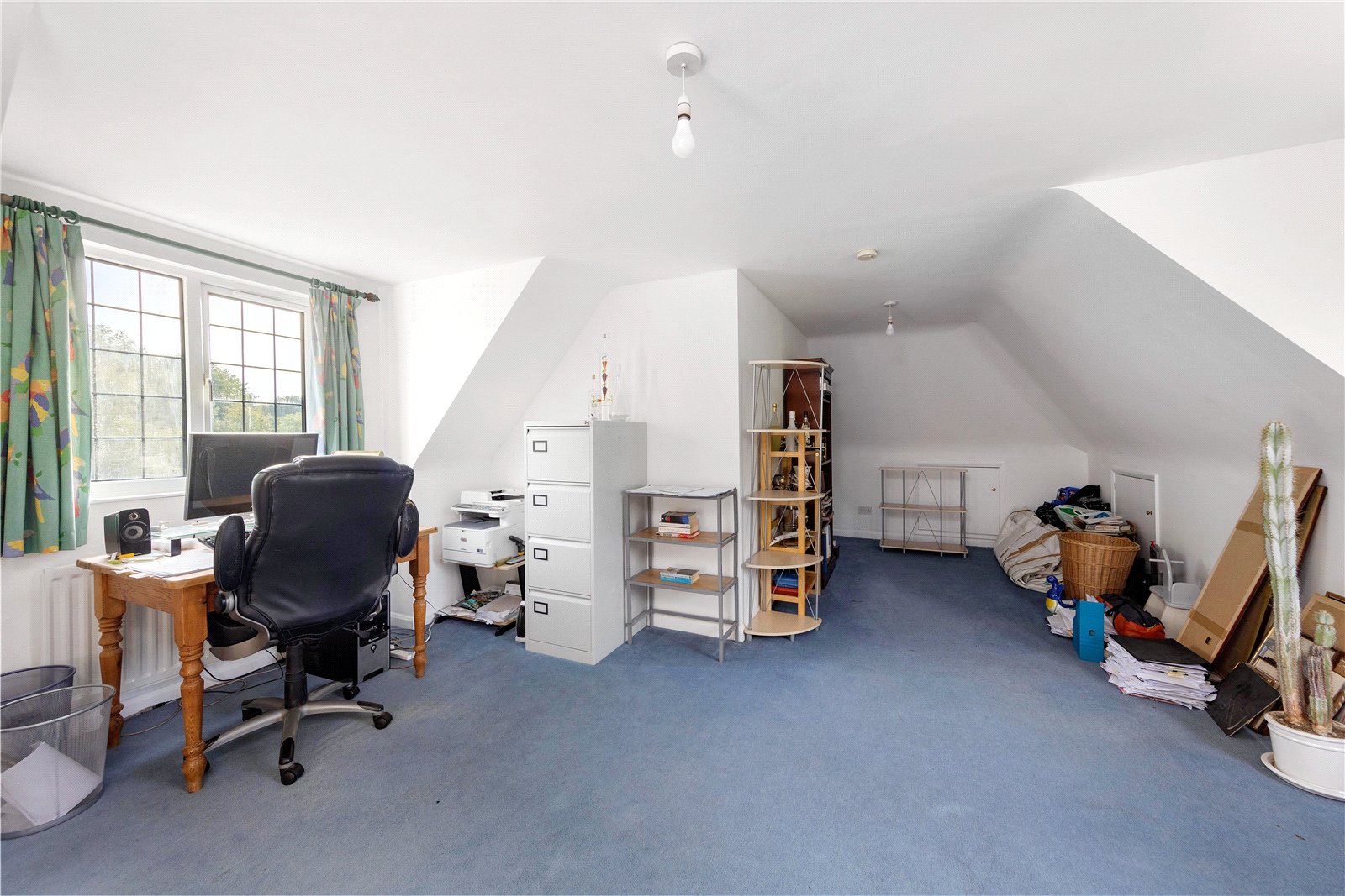 Photos of Meadway, Esher KT10 65786952 PrimeLocation