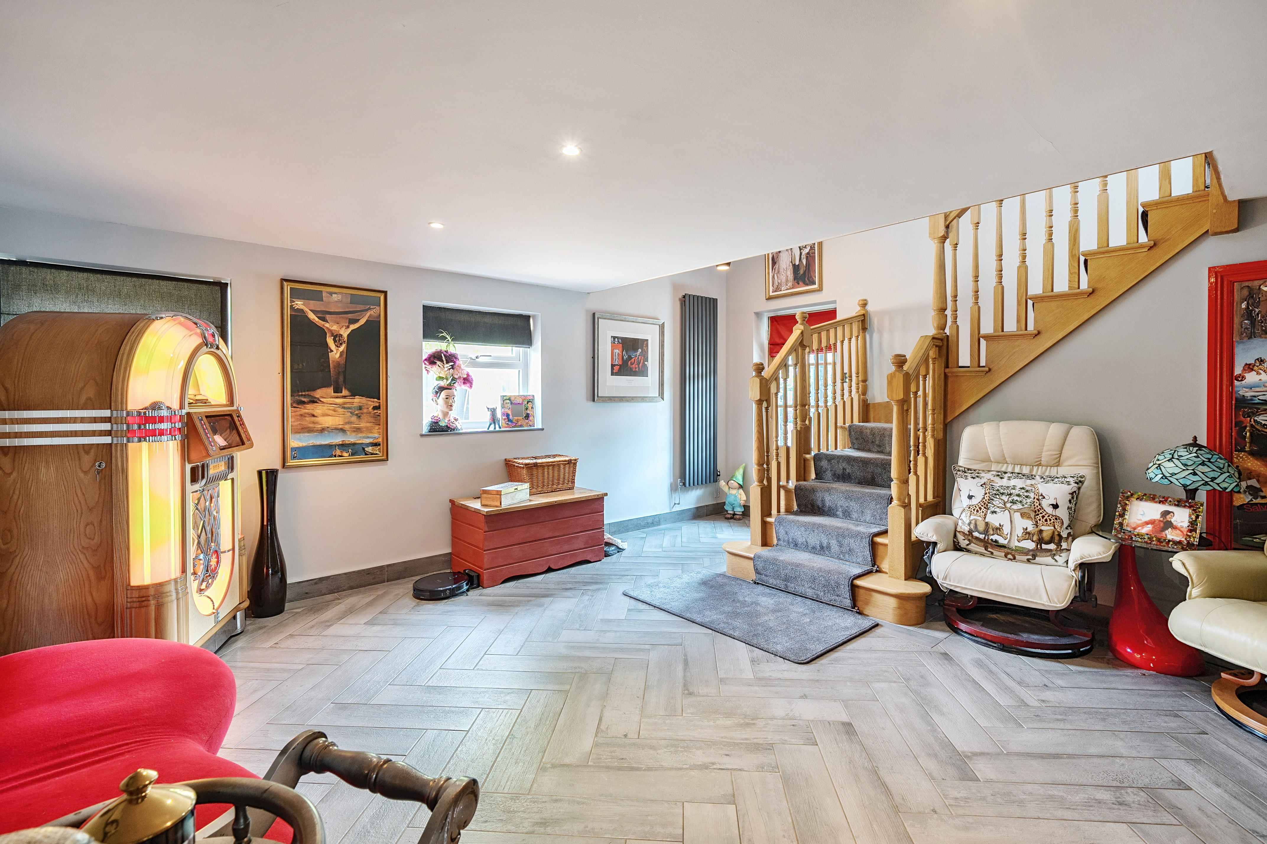 4 bedroom detached house for sale 0