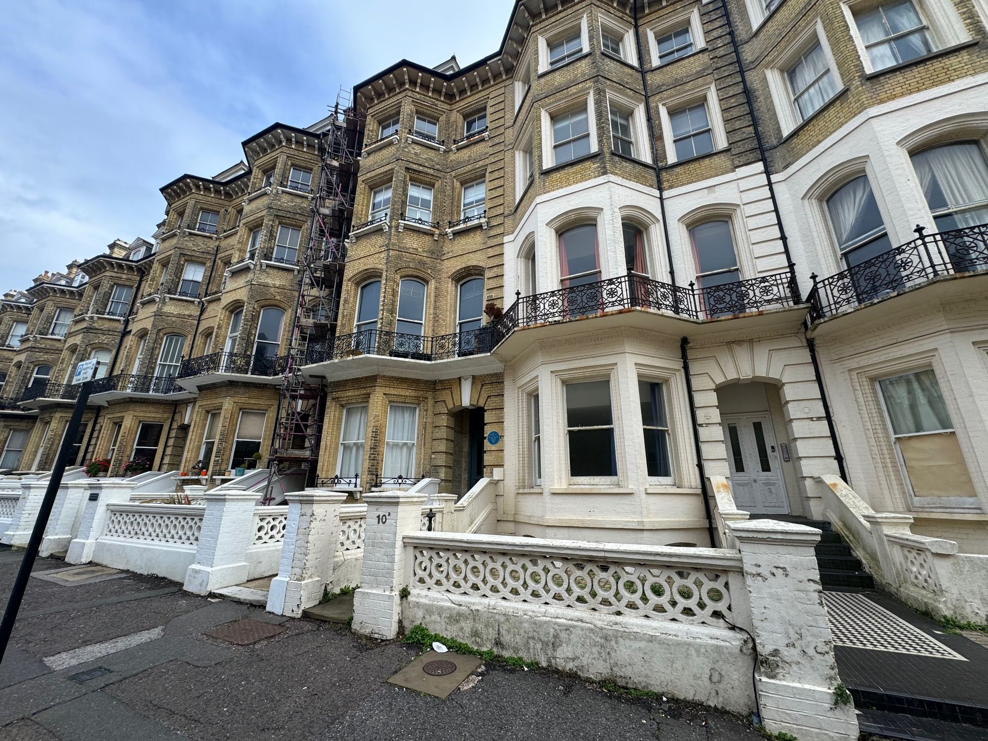 Flat 2, 10 First Avenue, Hove, BN3 2GU - listing photo