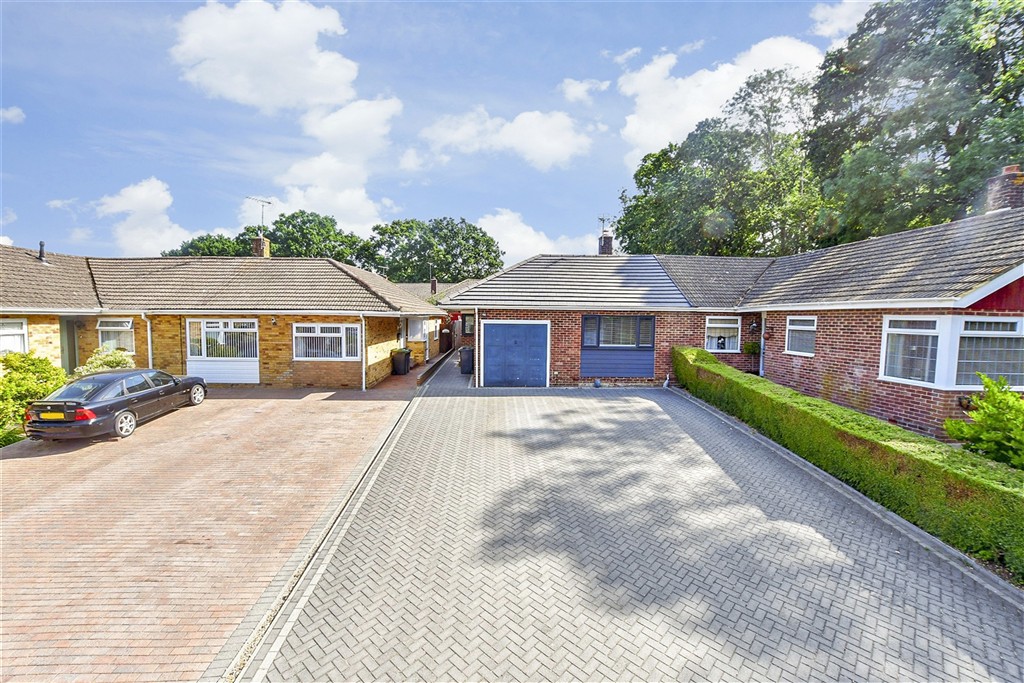 Ruskin Way, Waterlooville photo 4