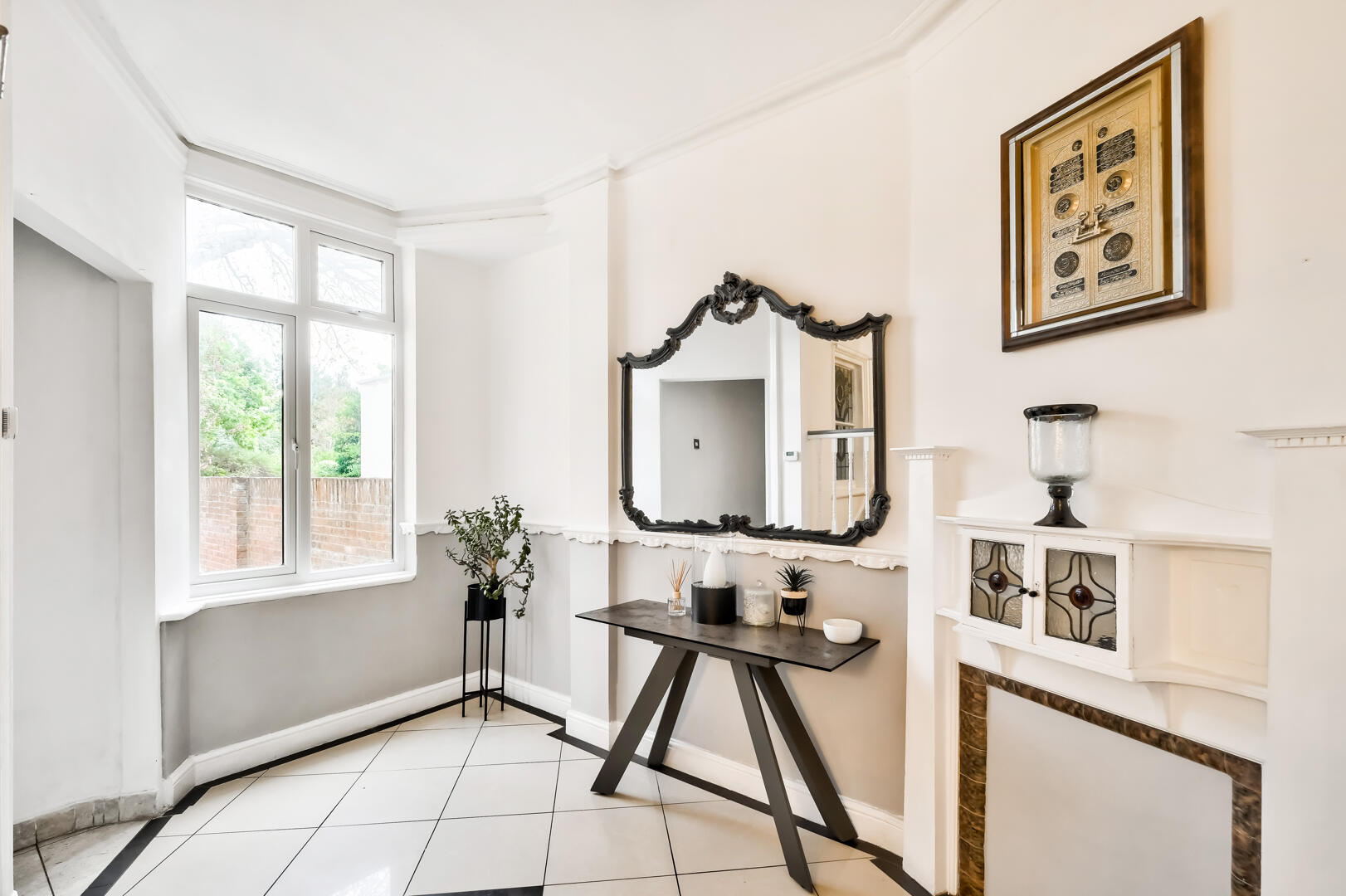 5 bedroom property for sale 0