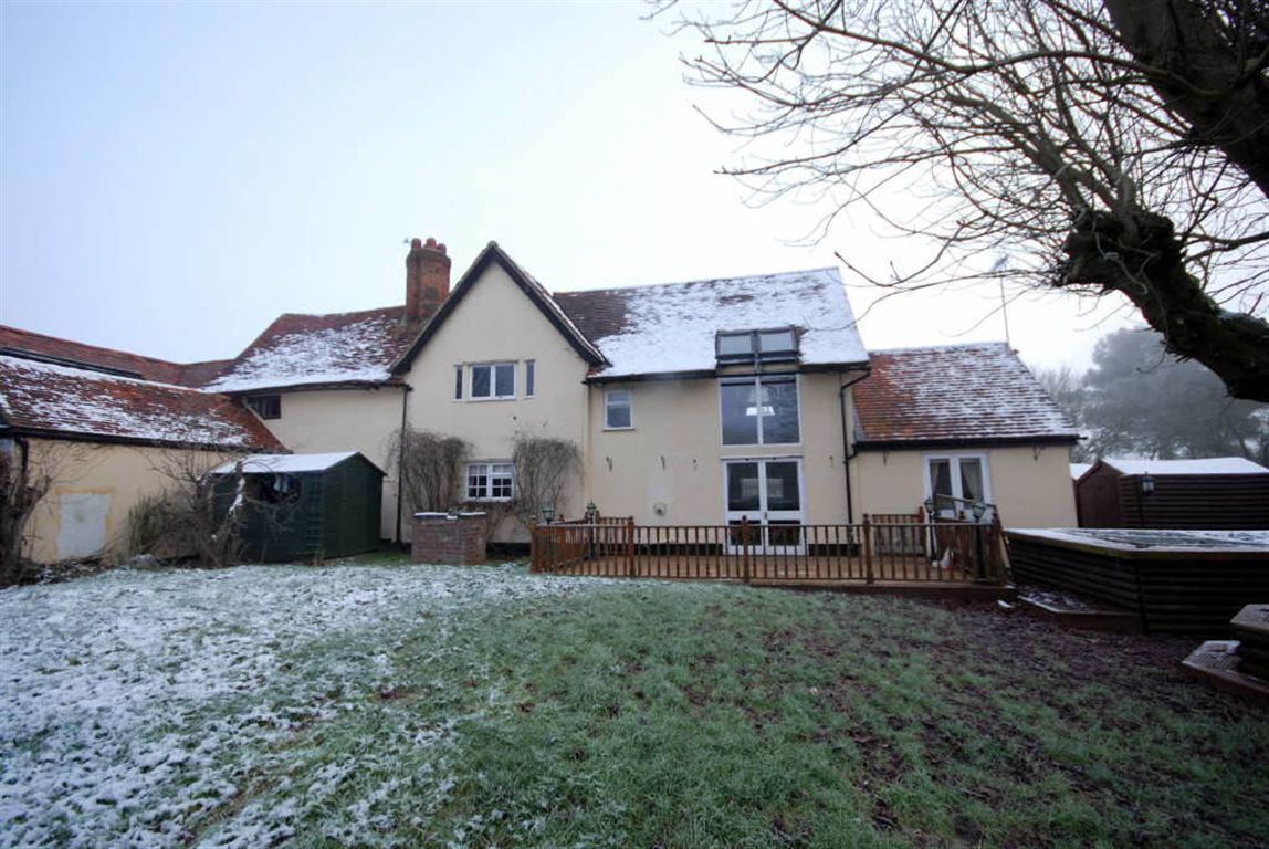 Free property report 3, The Warren, Stortford Road, Little Canfield, CM6 1SS Chimnie