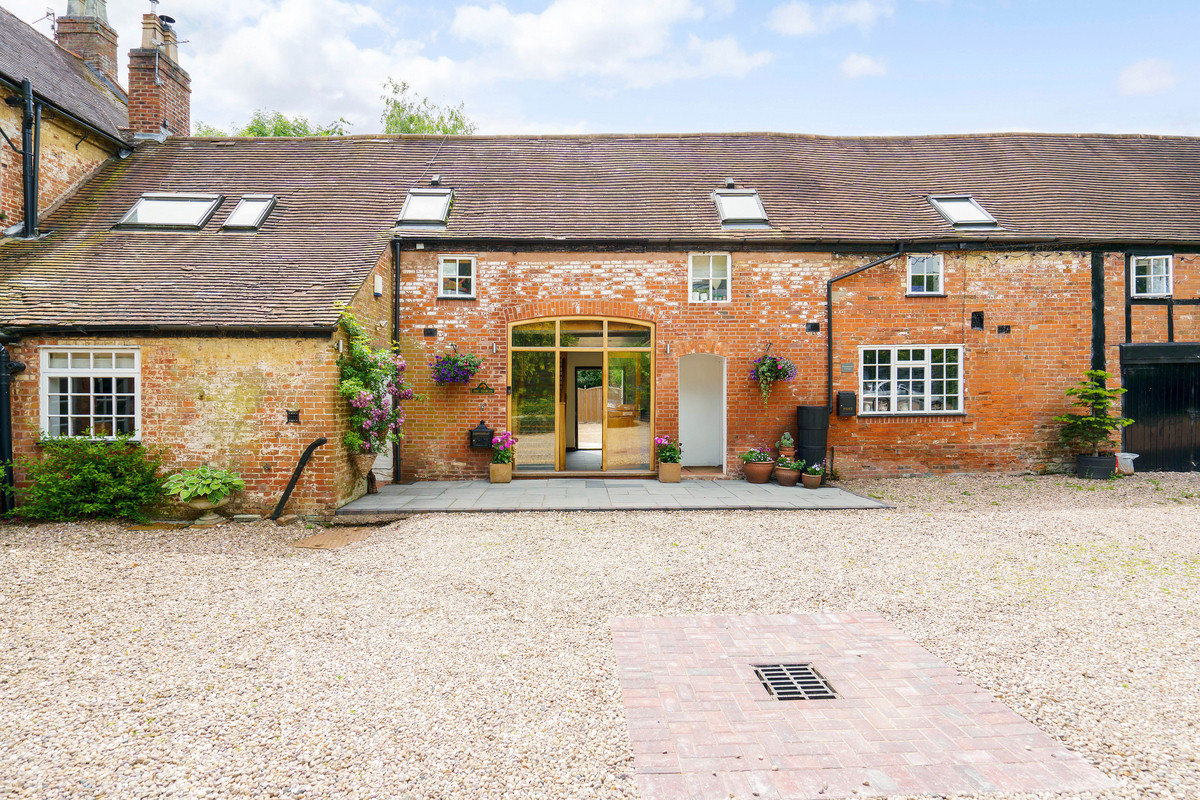 The Stables, The Stables, Shrewley photo 3