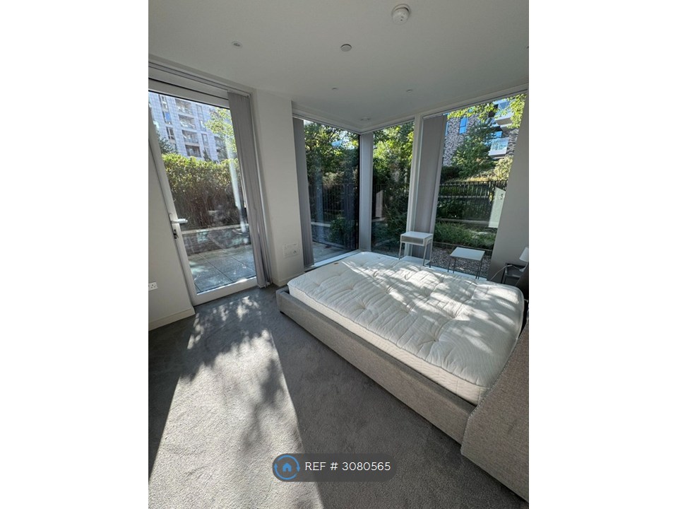 The Parkhouse Kayani Avenue, London photo 5