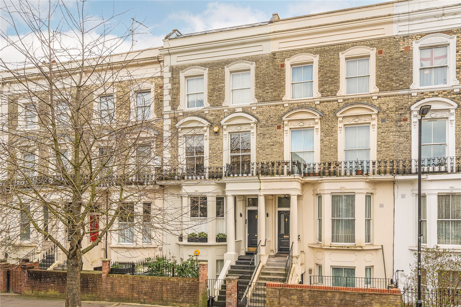 2 bedroom flat for sale 0