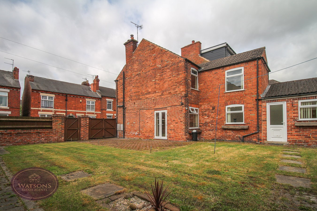 36, Lynncroft, Nottingham photo 3