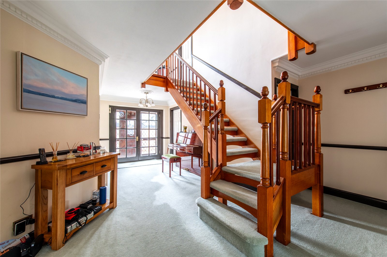 5 bedroom detached house for sale 0