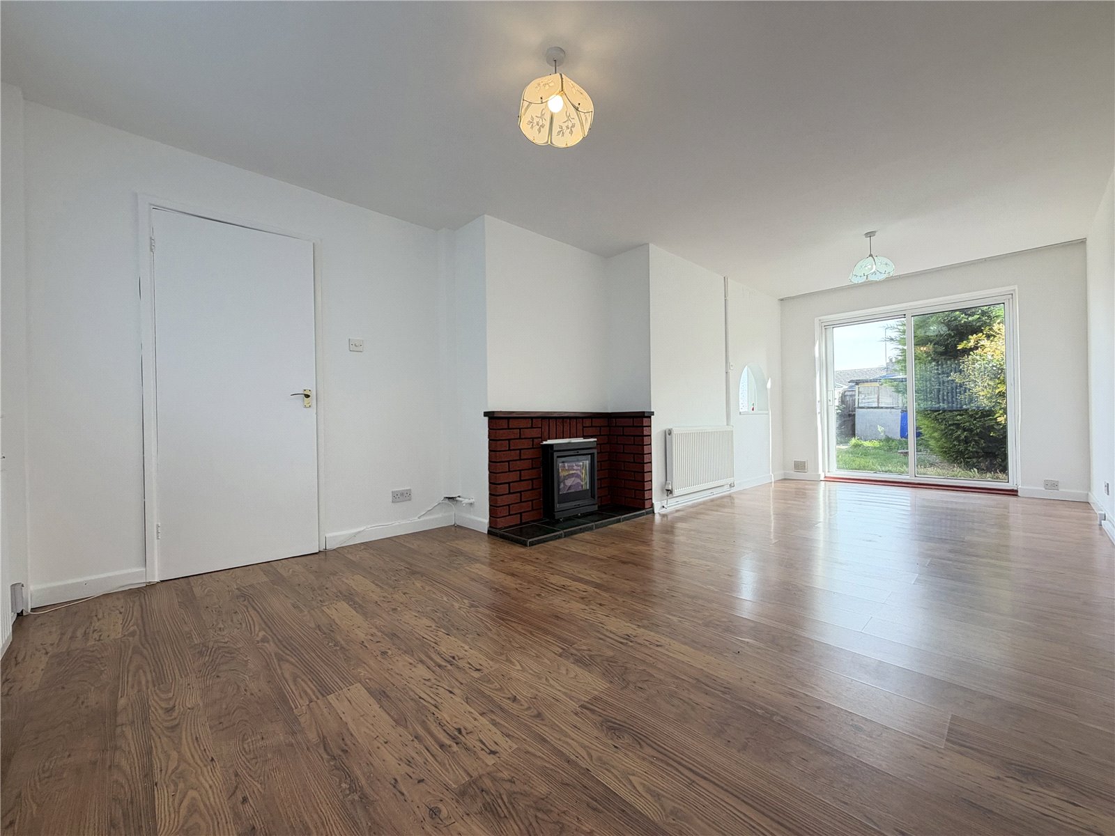 23, Lake Avenue, Essex photo 4