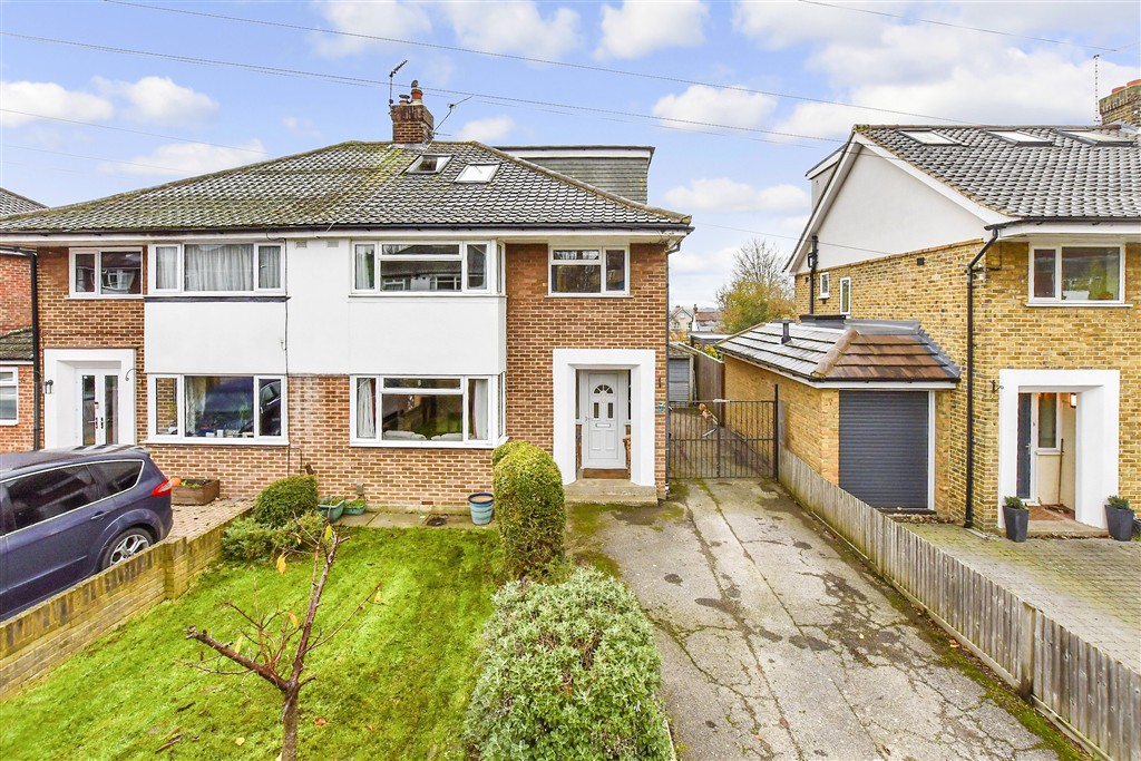 4-bed semi-detached on Knowle Road Penenden Heath, Maidstone, £314,000