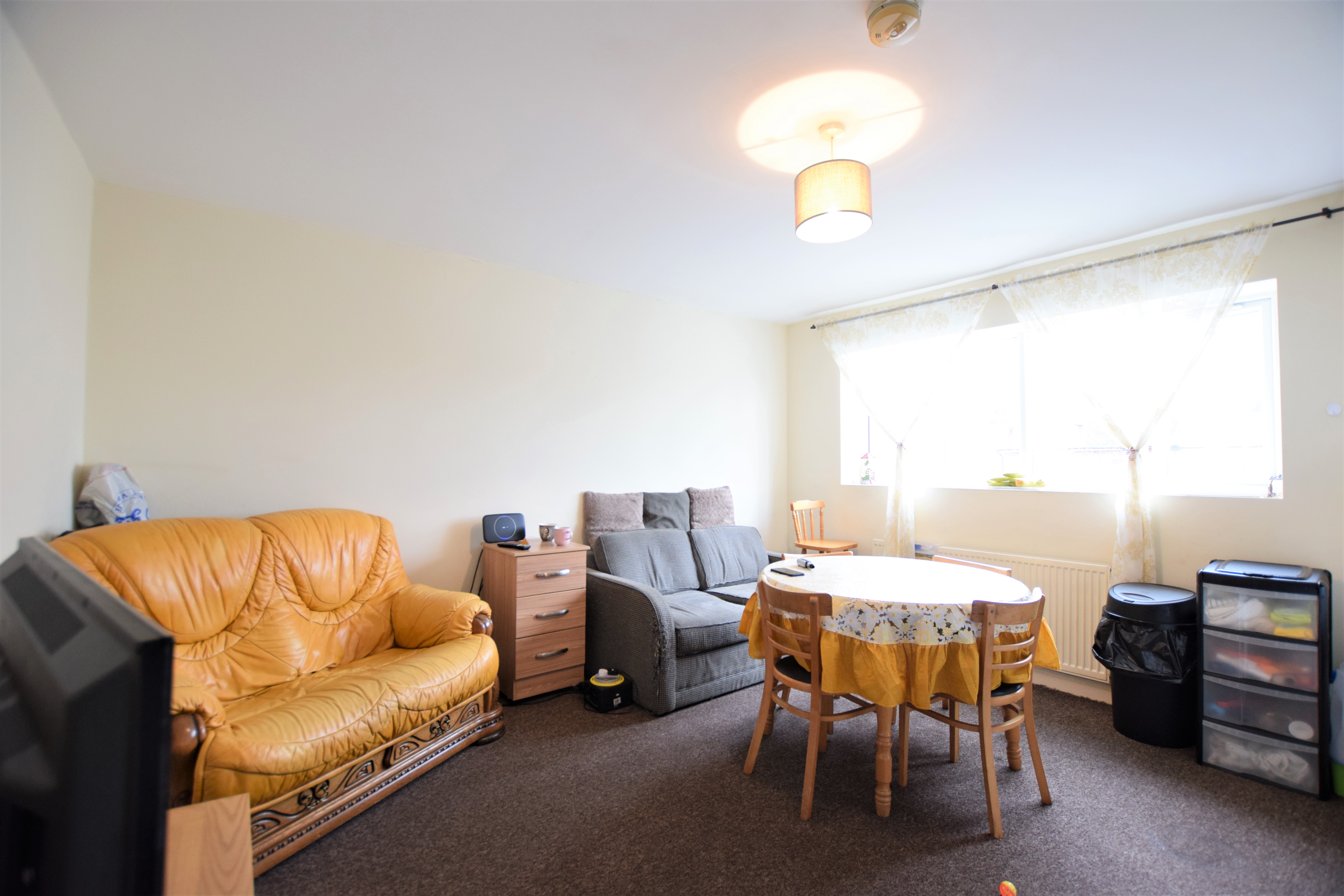 1 Bedroom Flat For Sale In The Drive Collier Row Romford