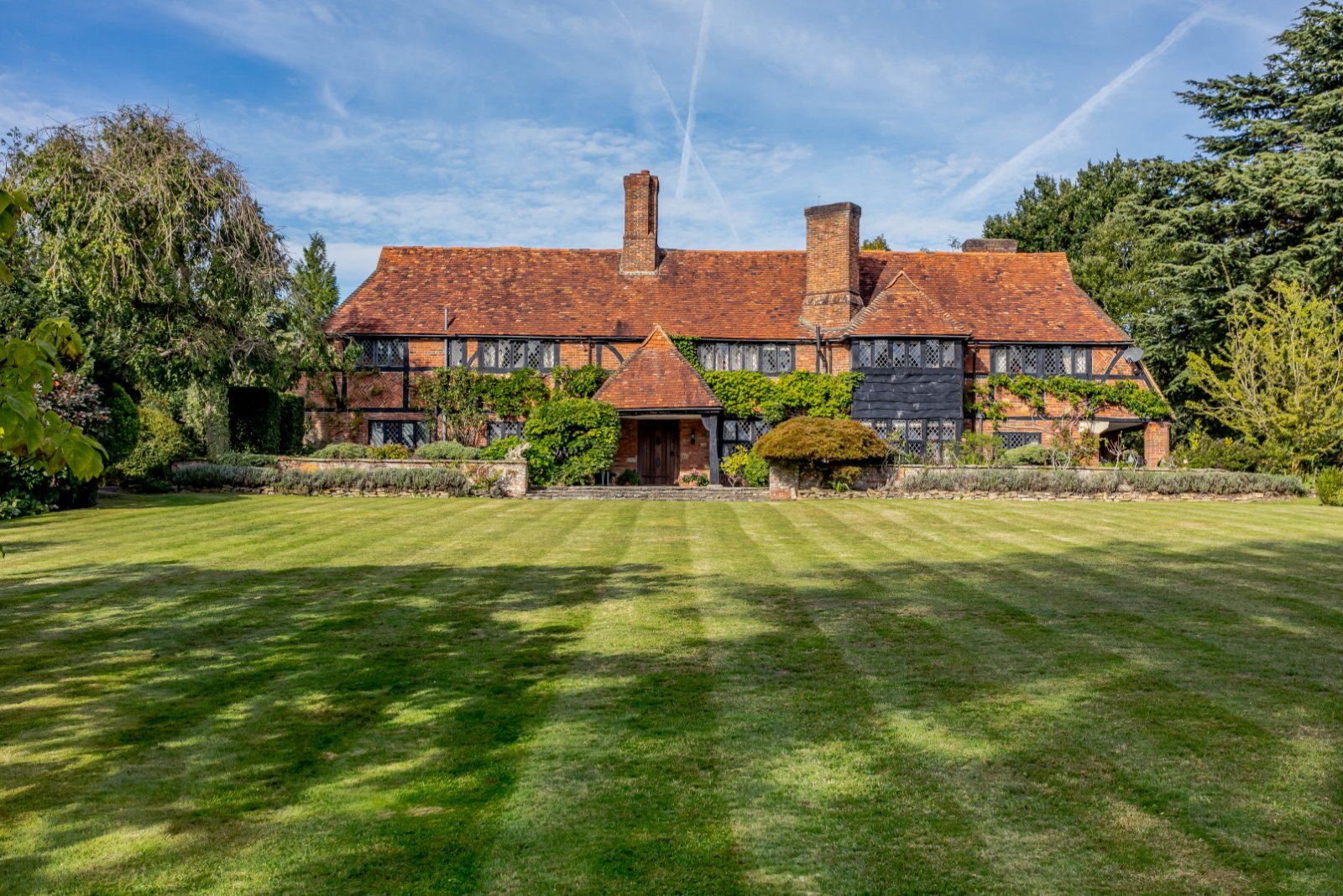 11 bedroom farm for sale