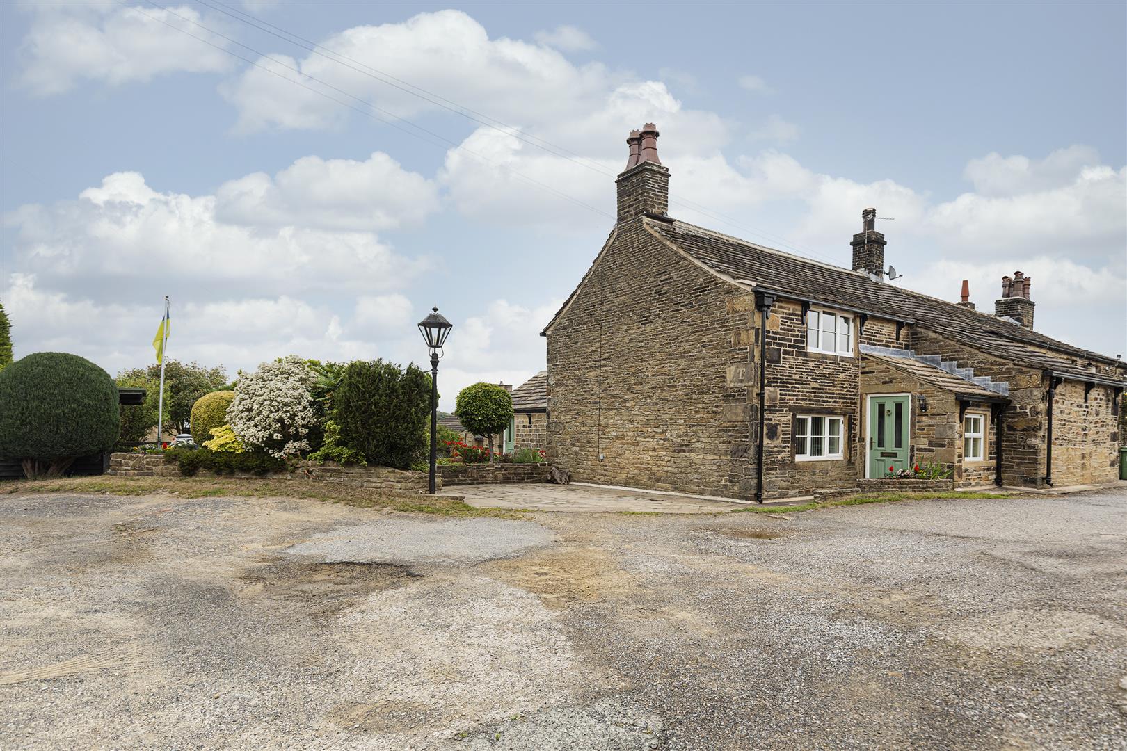 4-bed house on Butternab Farm, Butternab Road, Huddersfield, £600,000