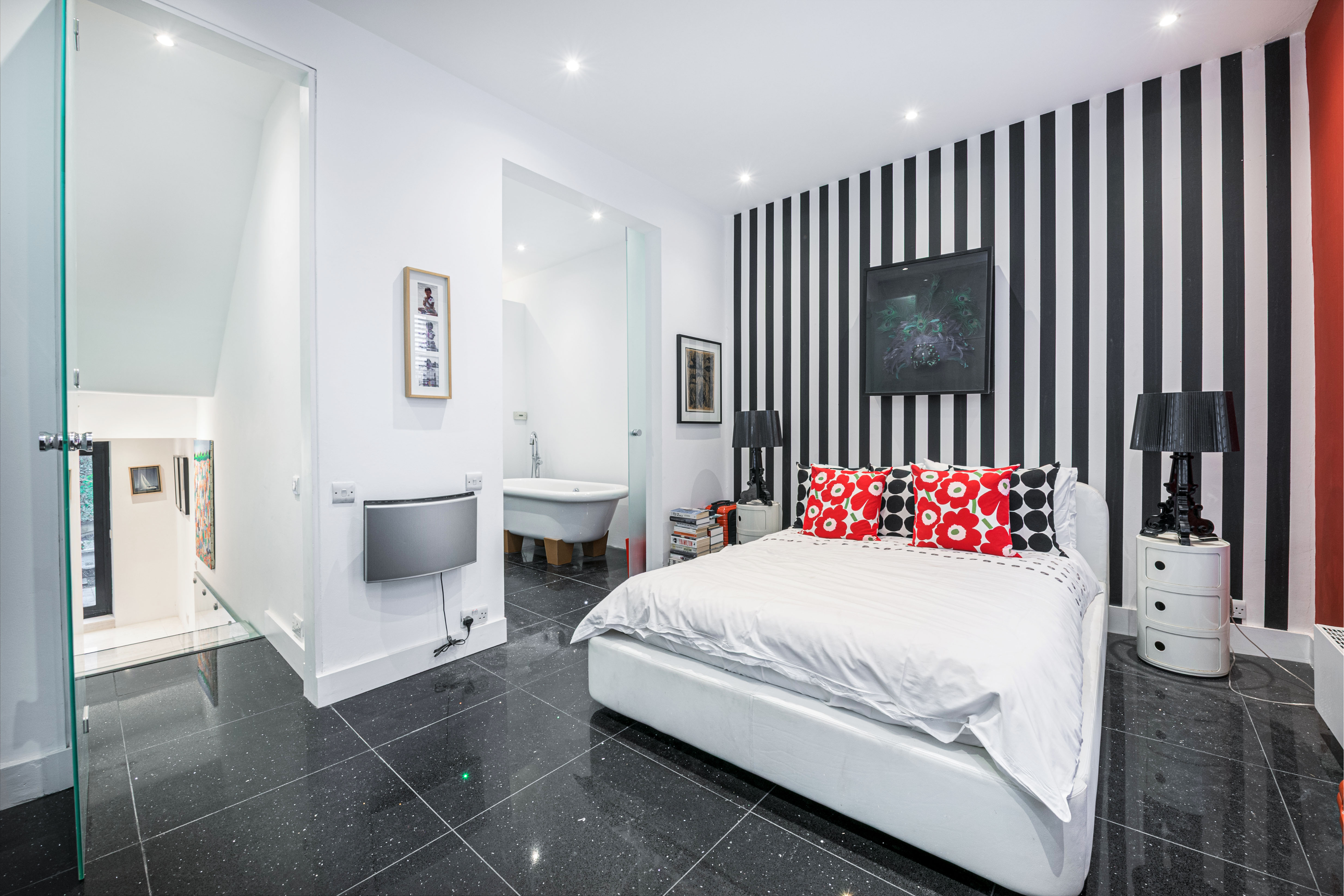 4 bedroom terraced house for sale 0