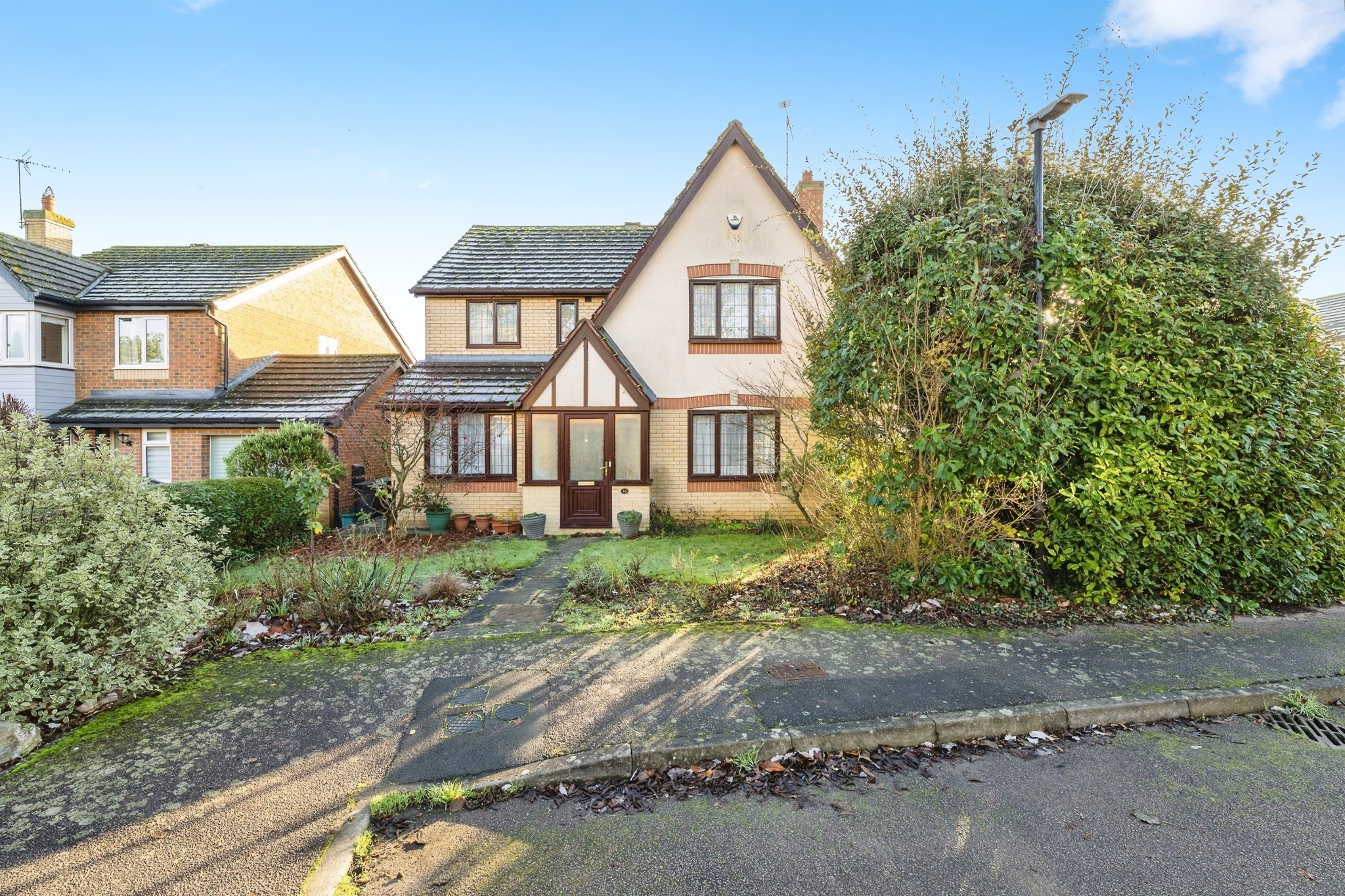 4-bed house on 16, Webb Close, Peterborough, £525,000